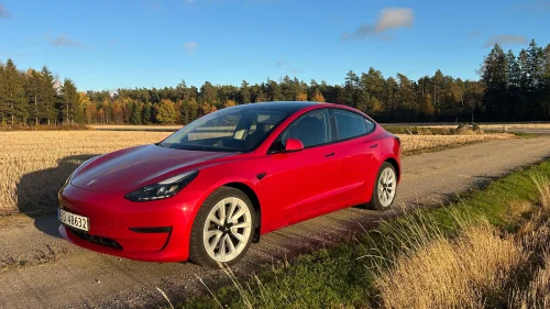 TESLA Model 3 Long Range AWD