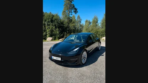 TESLA Model 3 Long Range/Nybilgaranti/AWD/H. feste/1 eier