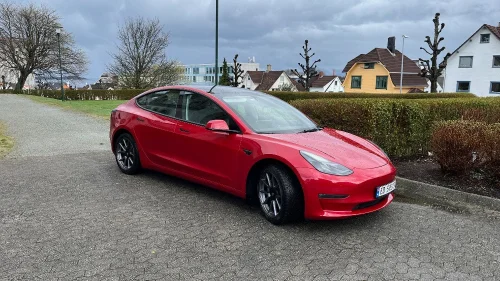 TESLA Model 3 Long Range AWD