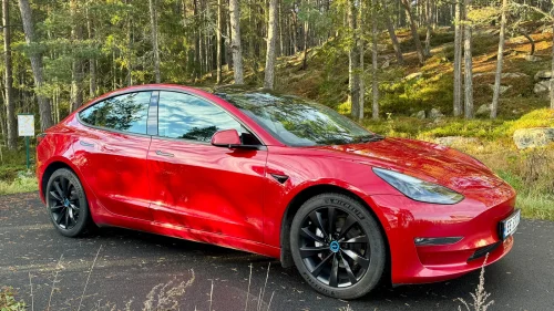 TESLA Model 3 Long Range AWD
