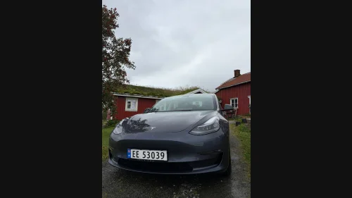 TESLA Model 3 Long Range AWD