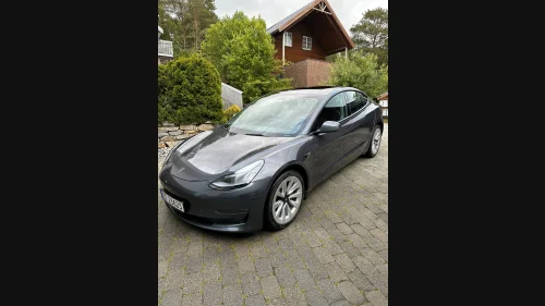 TESLA Model 3 Long Range AWD