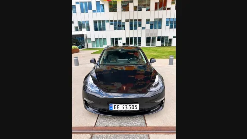 TESLA Model 3 Long Range AWD Nylig EU-Godkjent