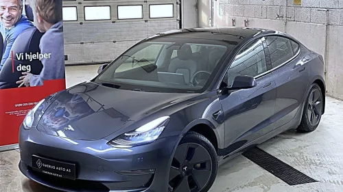 TESLA Model 3 LongRange | 4x4 | Rattvarme | Autop | Garanti | Krok