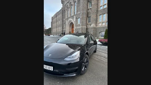 TESLA Model 3 Long Range AWD