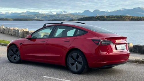 TESLA Model 3 Long Range AWD
