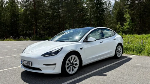 TESLA Model 3 Long Range AWD