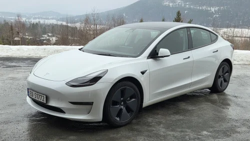 TESLA Model 3 Long Range AWD