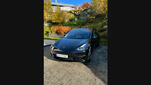 TESLA Model 3 Long Range AWD