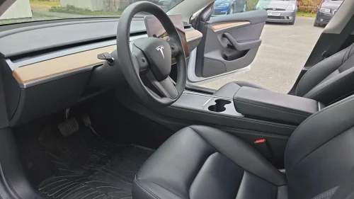 TESLA Model 3 Long Range AWD, Tilhengerfeste, Premium