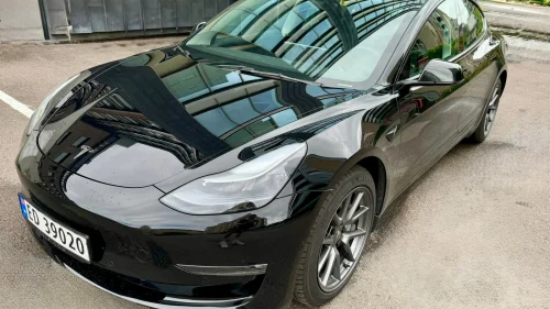 TESLA Model 3 LongR,AWD,LavKM,LavOmRegAvgift,Garasjelagret - 1eier