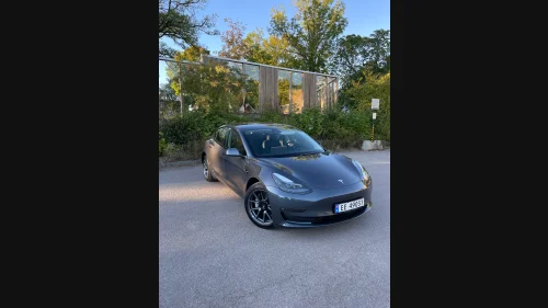 TESLA Model 3 Long Range AWD