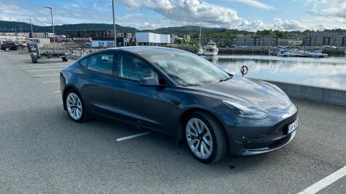 TESLA Model 3 Long Range AWD