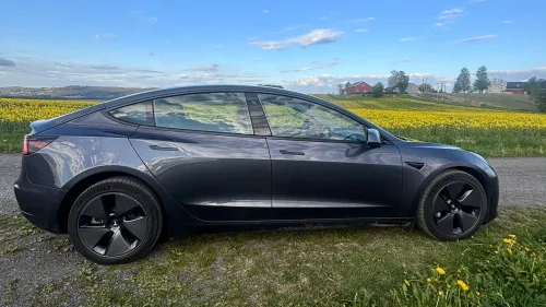TESLA Model 3 Long Range AWD