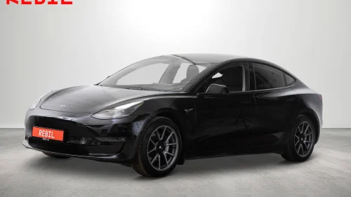 TESLA Model 3 614km (WLTP)/LR/AWD/MCU2/Navi/R.kam/Pano/AP/V.pumpe