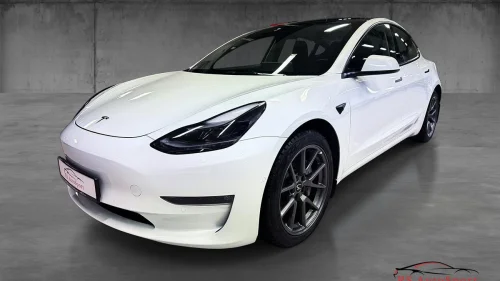 TESLA Model 3 FACELIFT 1-EIER LONG RANGE 614KM SKINN AP PANO 360++