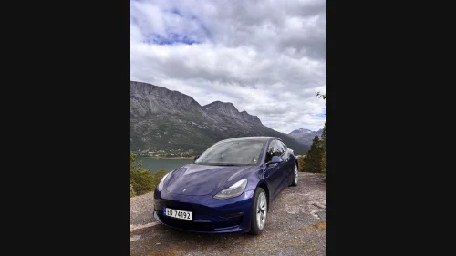 TESLA Model 3 Long Range AWD