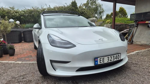 TESLA Model 3 Long Range AWD - FSD - Ryzen - Hvitt interiør