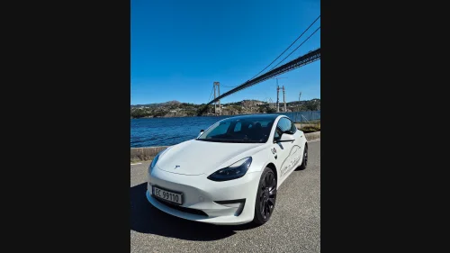TESLA Model 3 Performance AWD, rattvarme, doble støydempende vinduer