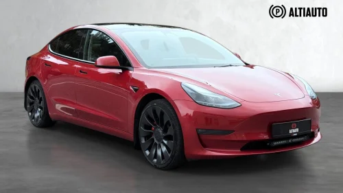 TESLA Model 3 PERFORMANCE 1 EIER LR DM AP/ NYTT BATTERI/ NYE DEKK
