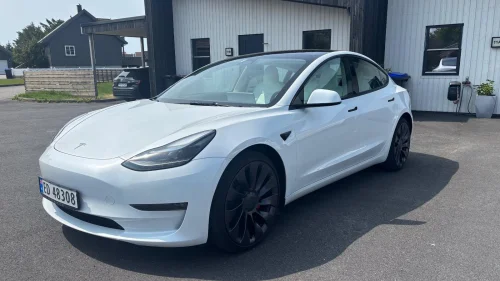 TESLA Model 3 Model 3 Performance