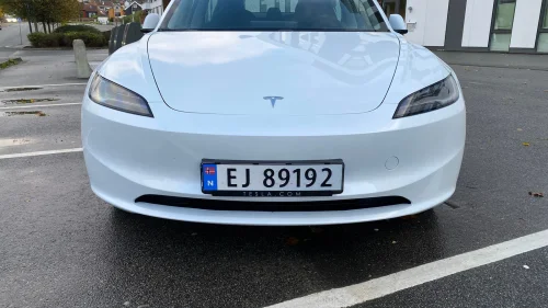 TESLA Model 3 Long Range RWD 320hk,  Premium,