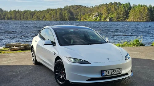 TESLA Model 3 Long Range RWD 320hk premium