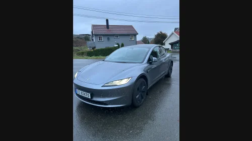 TESLA Model 3 Long Range RWD 320hk