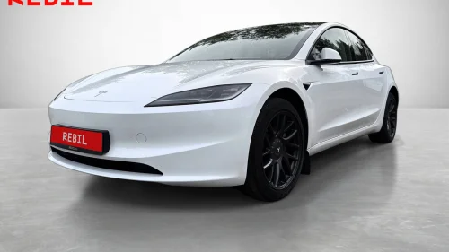 TESLA Model 3 LongRange RWD/Highland/Autopilot/Navi/R.Kam/Pano/Memory