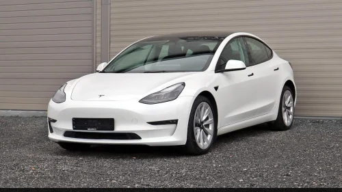 TESLA Model 3 Long Range DM AWD, Premium, Hengerfeste, 19", Velholdt
