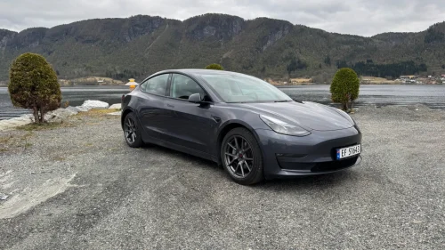 TESLA Model 3 Long Range AWD