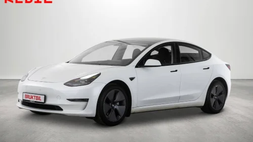 TESLA Model 3 Long Range AWD (602km) Skinn/Pano/AP/Ryzen/V.Pumpe/AWD