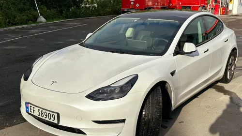 TESLA Model 3 Long Range AWD