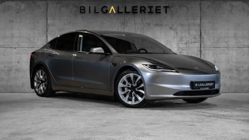 TESLA Model 3 LONGRANGE/AWD/HIGHLAND/629KM WLTP/QUICK SILVER/FINANS