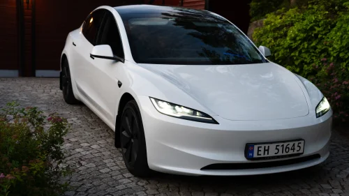TESLA Model 3 Long Range AWD