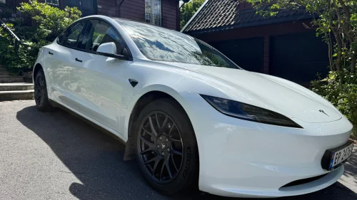 TESLA Model 3 Long Range AWD