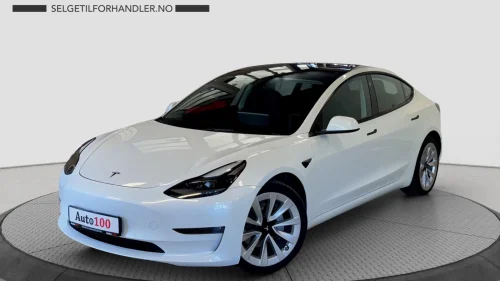 TESLA Model 3 Long-Range/AWD/1-Eier/Krok/Premium/Autopilot/V.pumpe/+