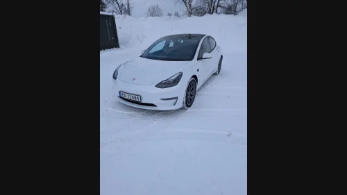 TESLA Model 3 Long Range AWD