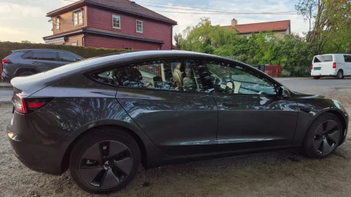 TESLA Model 3 Long Range AWD