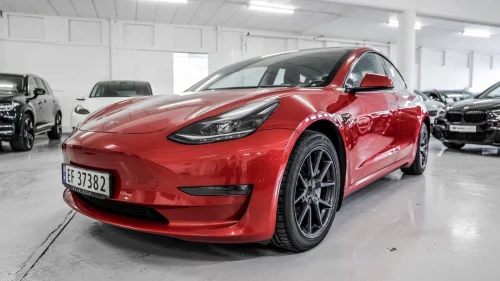 TESLA Model 3 LONG RANGE AWD 498HK 602KM SKINN KROK INNBYTTE