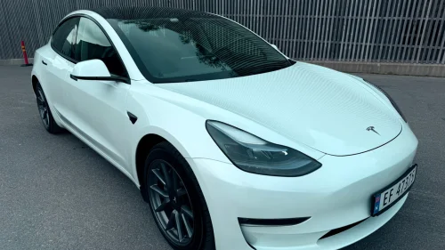 TESLA Model 3 LONG RANGE/AWD/RYZEN/603KM/PANO