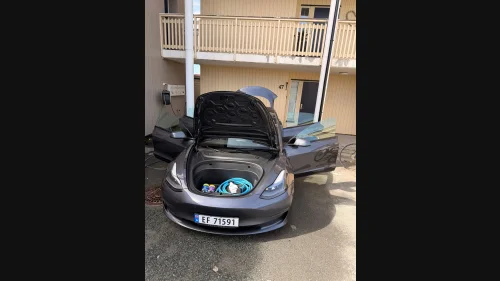 TESLA Model 3 Long Range AWD