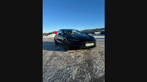 TESLA Model 3 Long Range AWD