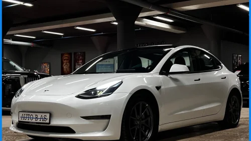 TESLA Model 3 LongRange / AWD / 614Km