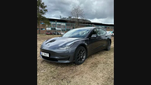 TESLA Model 3 Long Range AWD, facelift, panorama, premium lyd,