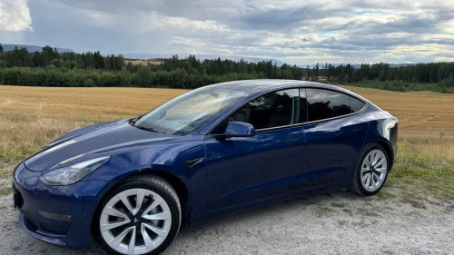 TESLA Model 3 Long Range AWD