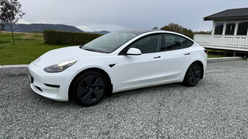 TESLA Model 3 Long Range AWD