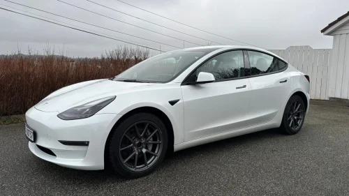 TESLA Model 3 Long Range AWD