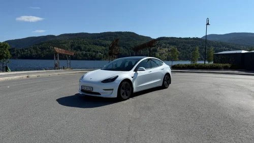 TESLA Model 3 Long Range AWD