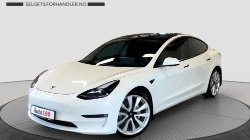 TESLA Model 3 Long Range AWD/20"/Autopilot/Krok/Premium/Varmepumpe/++